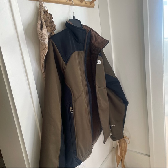 The North Face Apex Brown and Black Jacket Men’s Small - Picture 4 of 9